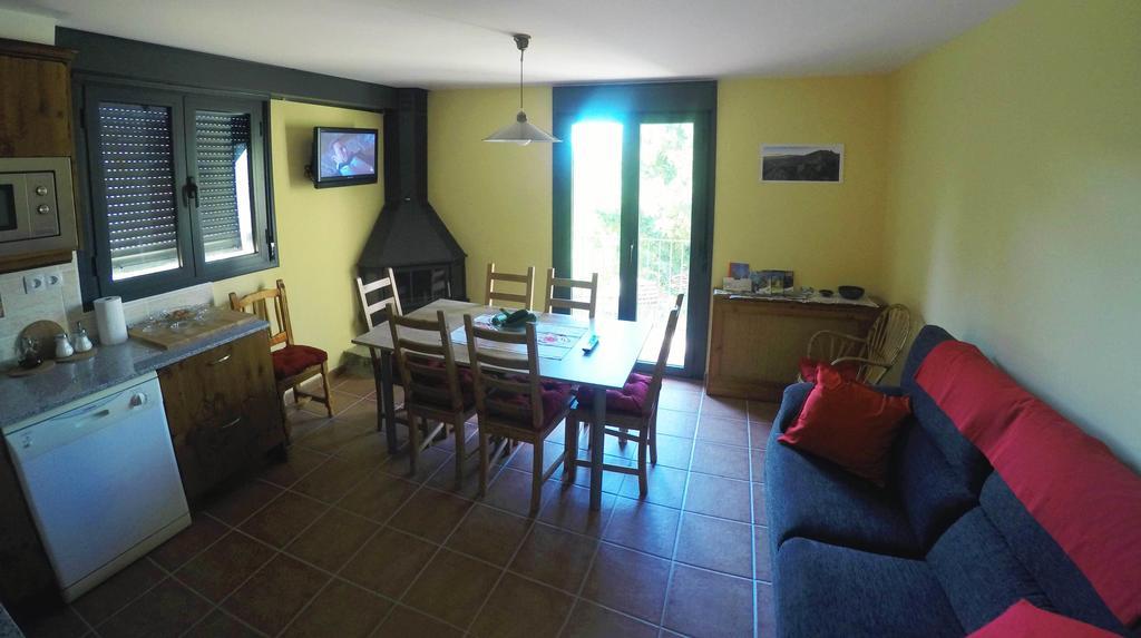Casa Rural Graeras En Castigaleu Room photo